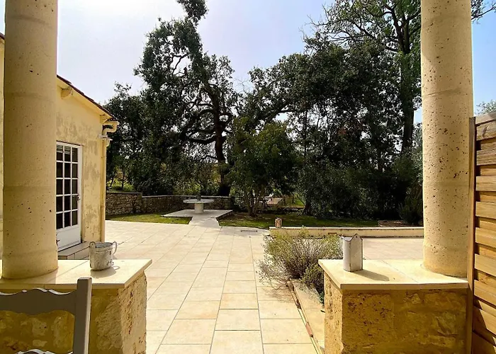 Charme Et Cosy Avec Piscine - Le Clos Boissiere